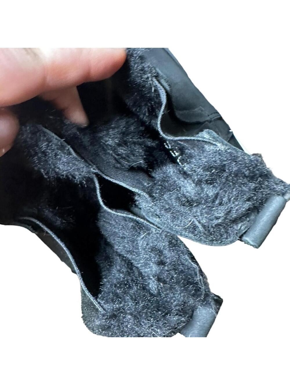 J/SLIDES Val Chelsea Waterproof Booties with faux fur Size 9 - Picture 10 of 14